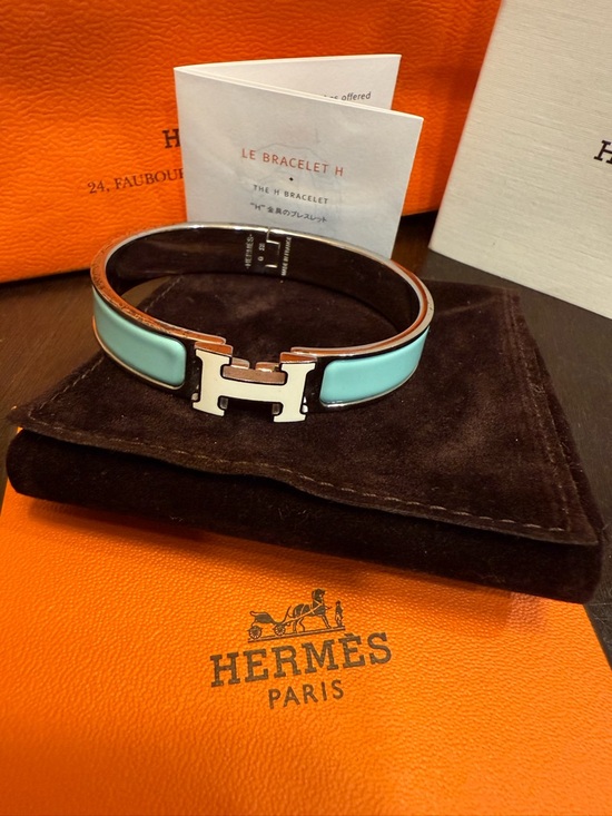 Clic H Bracelet in Lagon and White - Picture 4 of 6